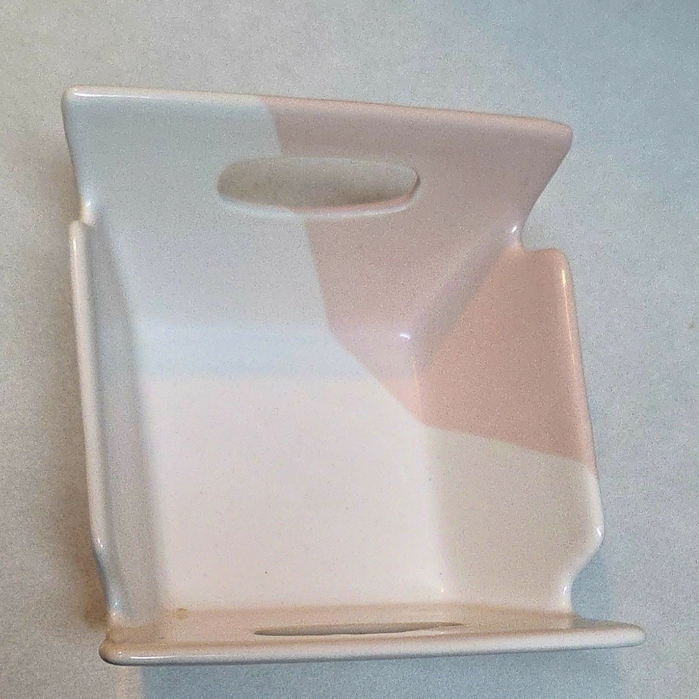 10 Strawberry Street Pink White Serving Dish with Handles